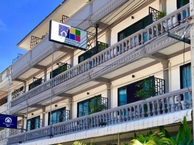 THE BEACH CHA AM Residence