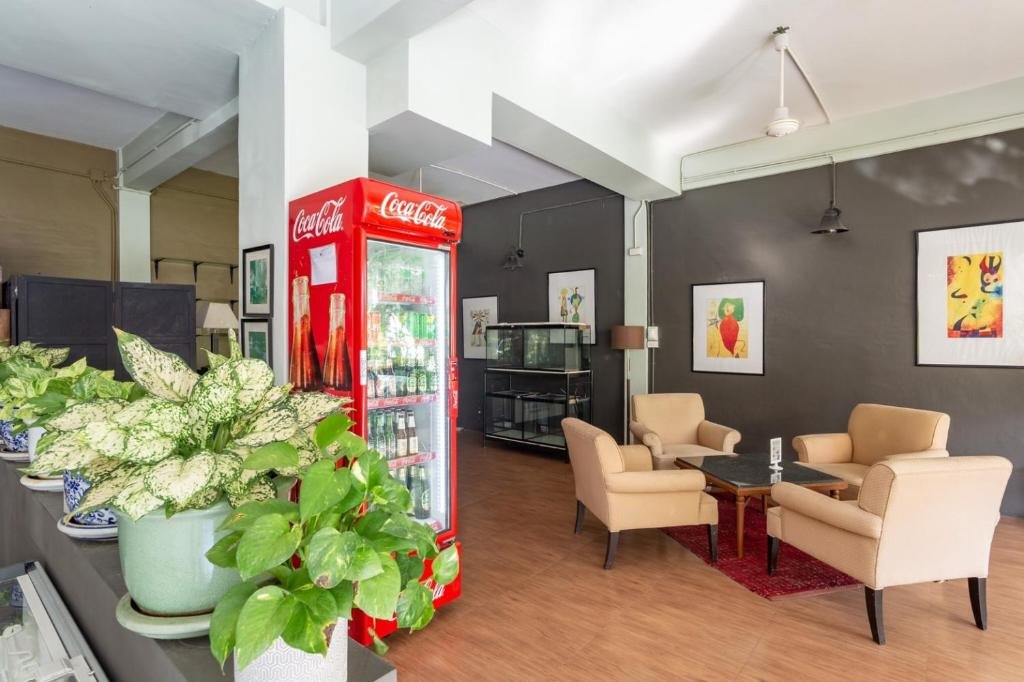 THE BEACH CHA AM Residence