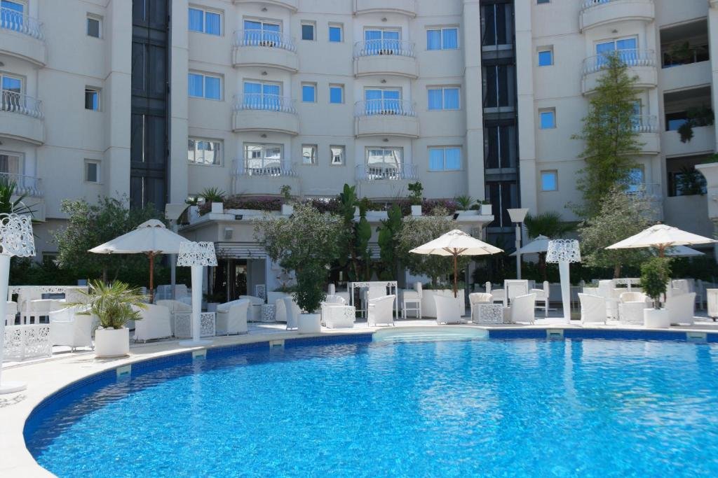 Tunis Grand Hotel