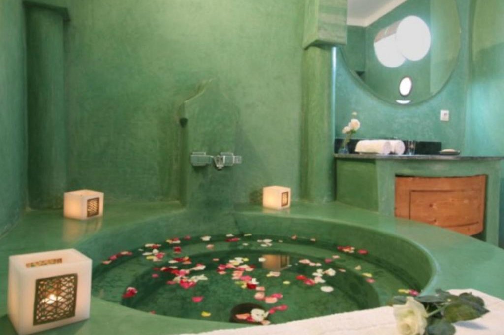 Suite with bath