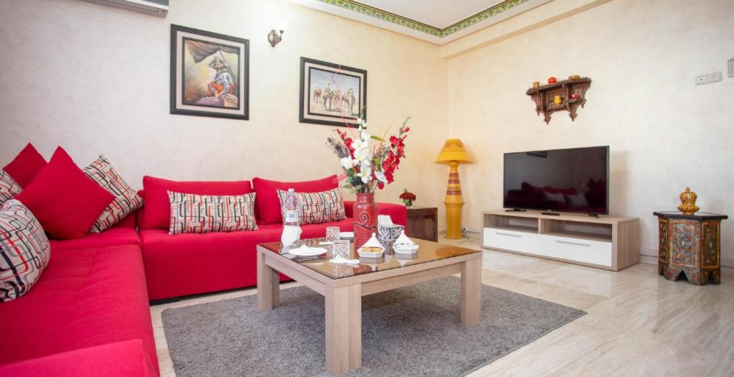 Apartemen dengan Teras - 2