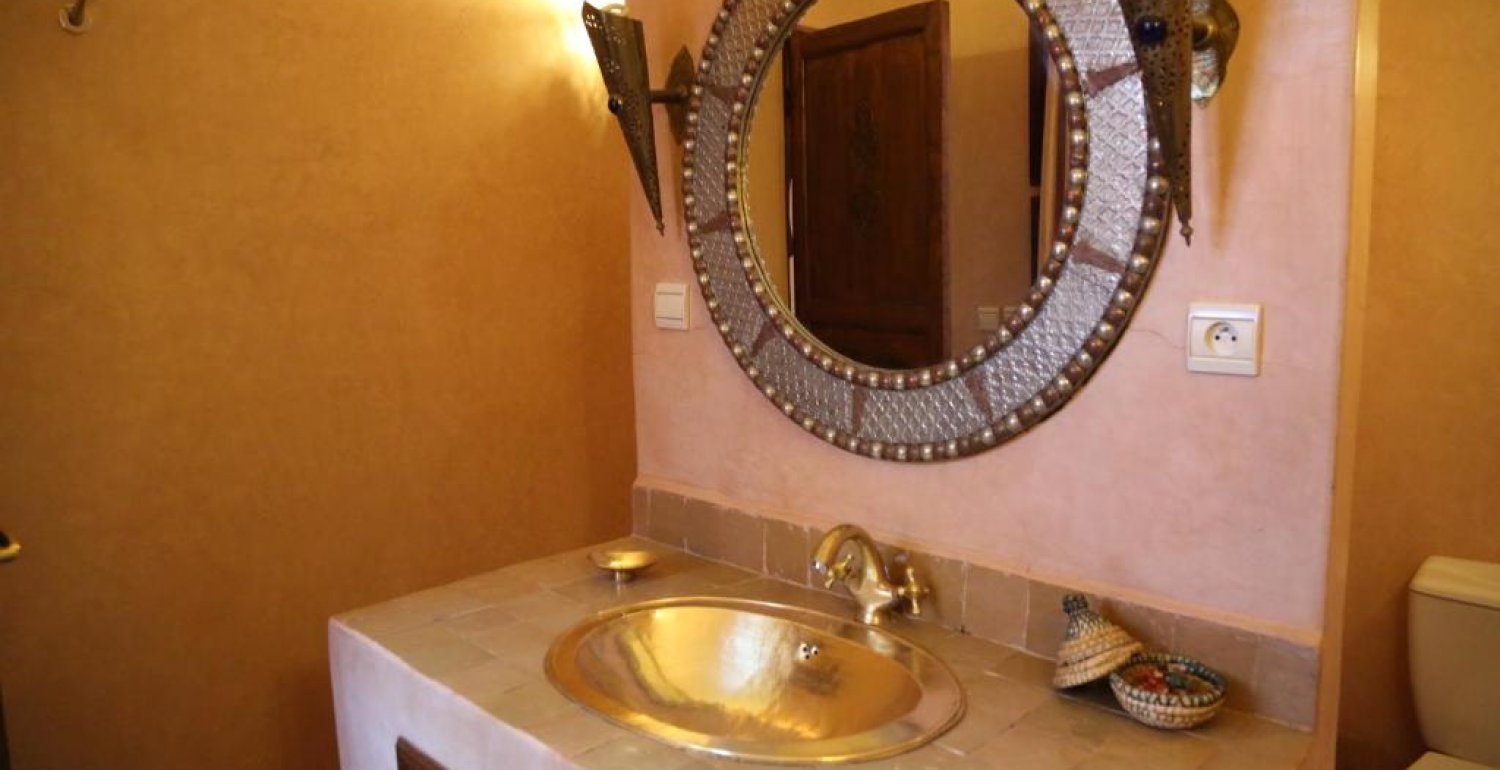 Deluxe Double Room with Shower - 8