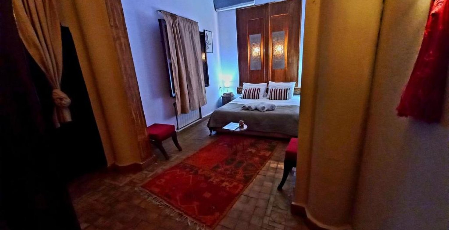 Deluxe Double Room with Shower - 32