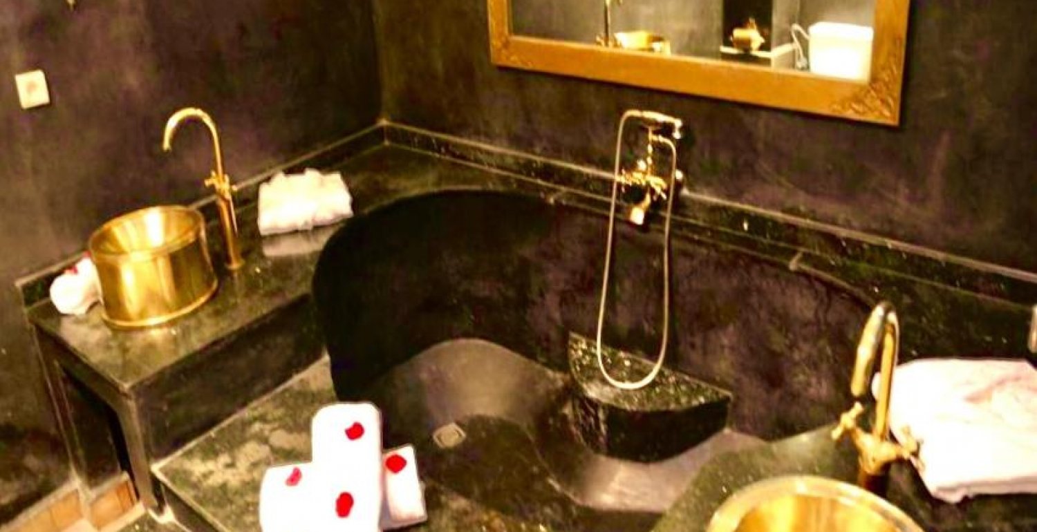 Suite with Bath - 19