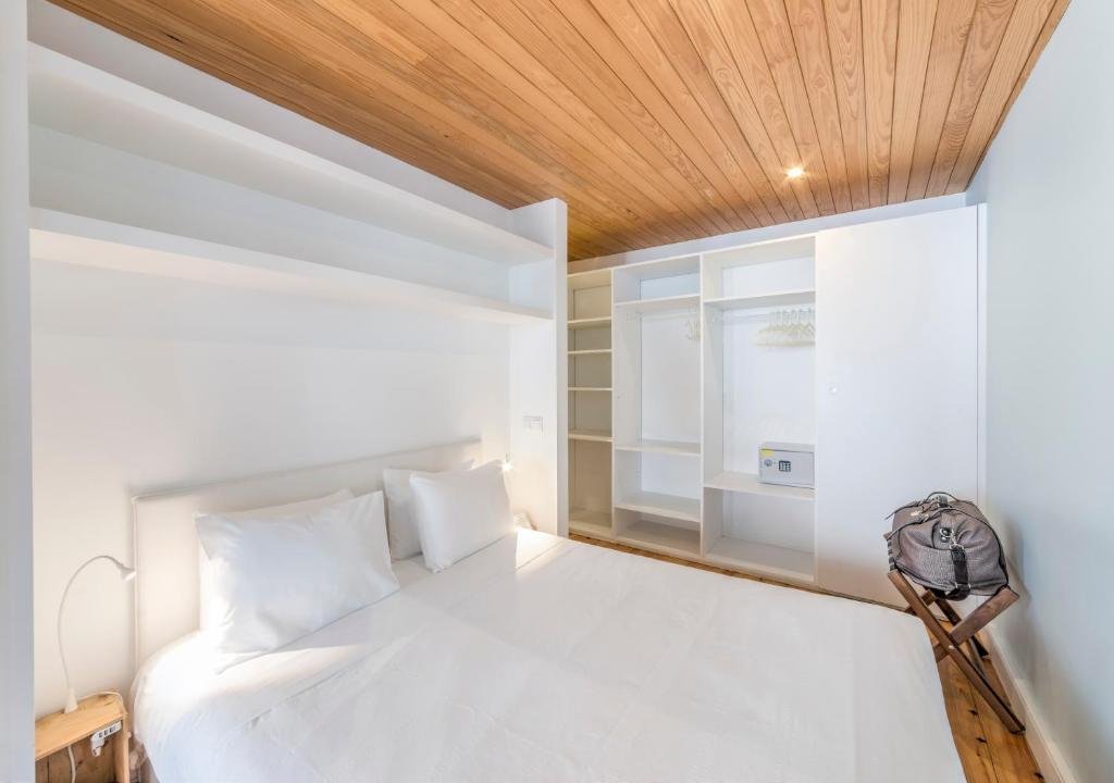 Look At Me - Serviced Lofts & Studios