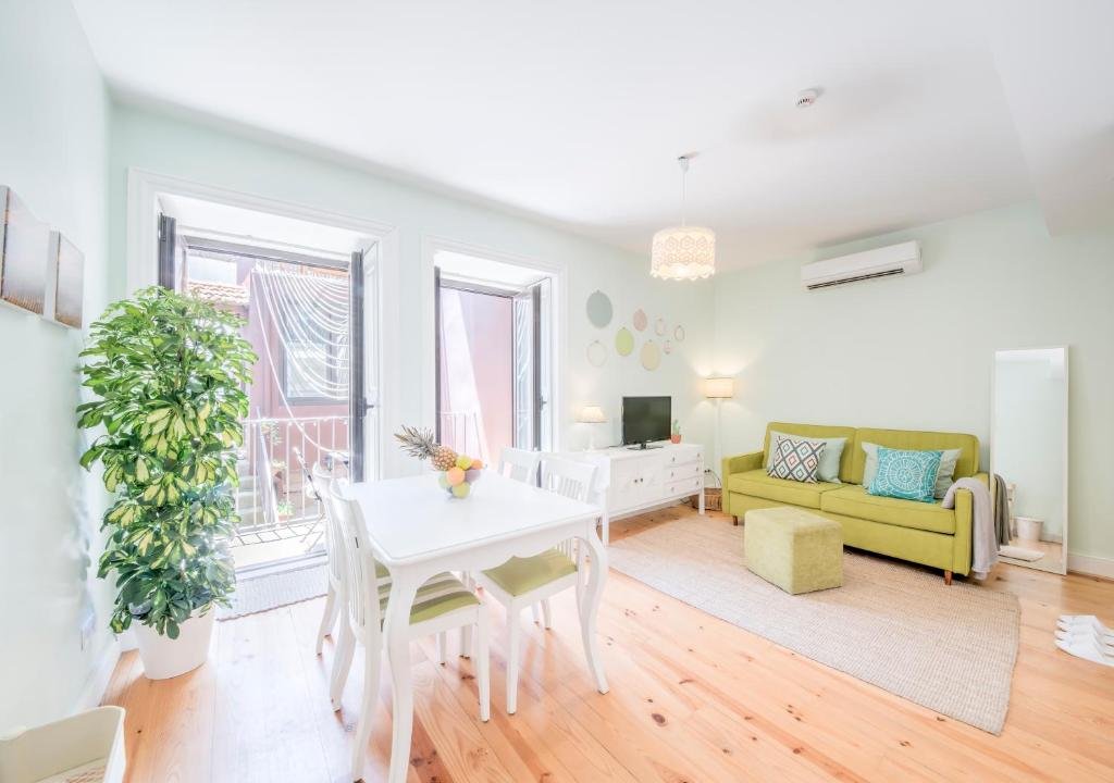 Look At Me - Serviced Lofts & Studios