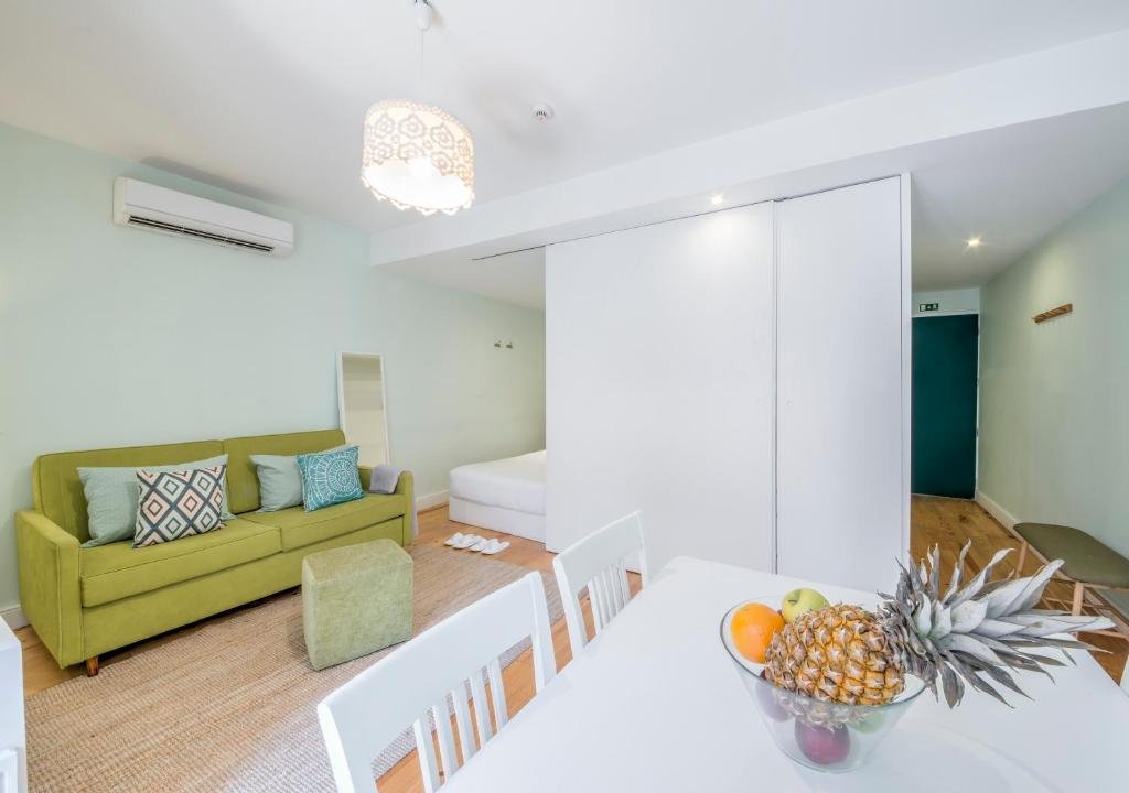 Look At Me - Serviced Lofts & Studios