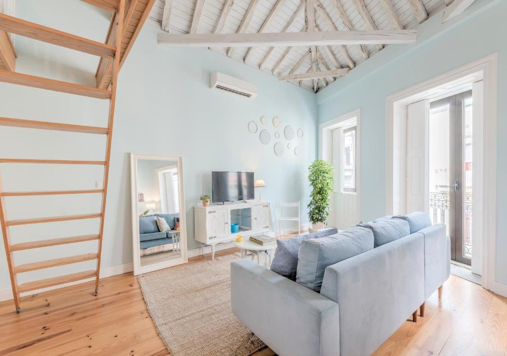 Look At Me - Serviced Lofts & Studios