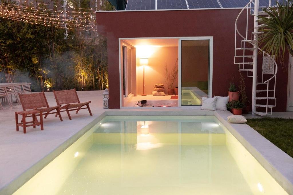 Casa dos Pinheiros 109 - Private Villa with pool & heated SPA