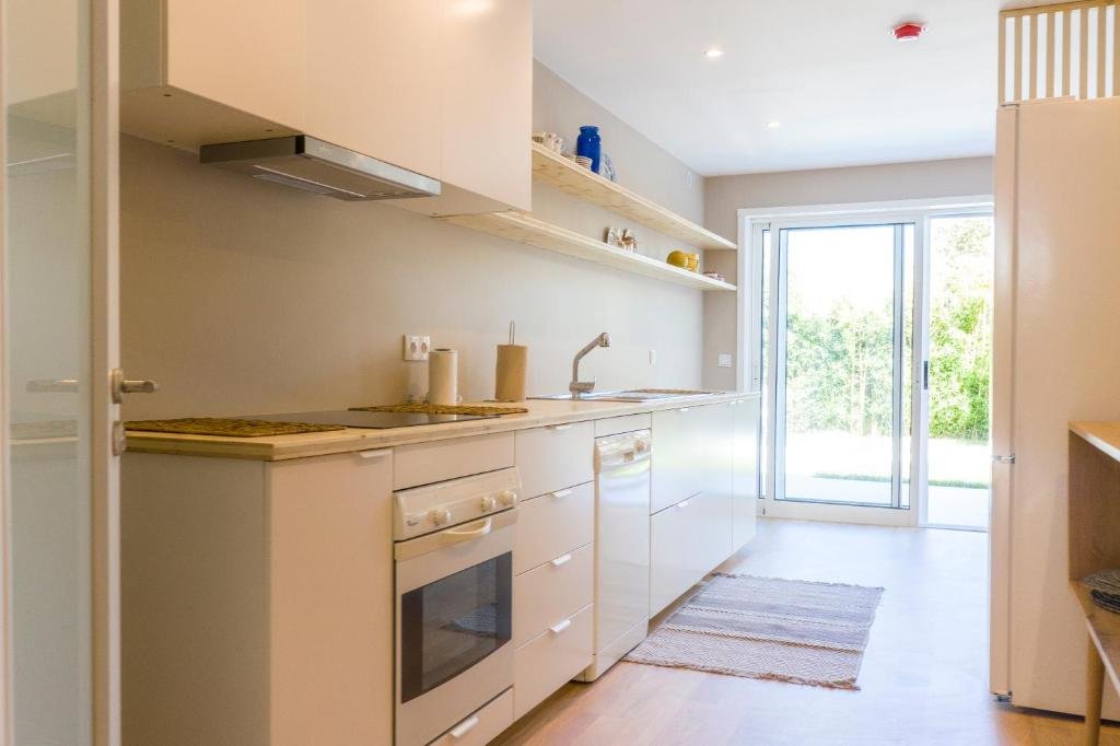 Casa dos Pinheiros 109 - Private Villa with pool & heated SPA