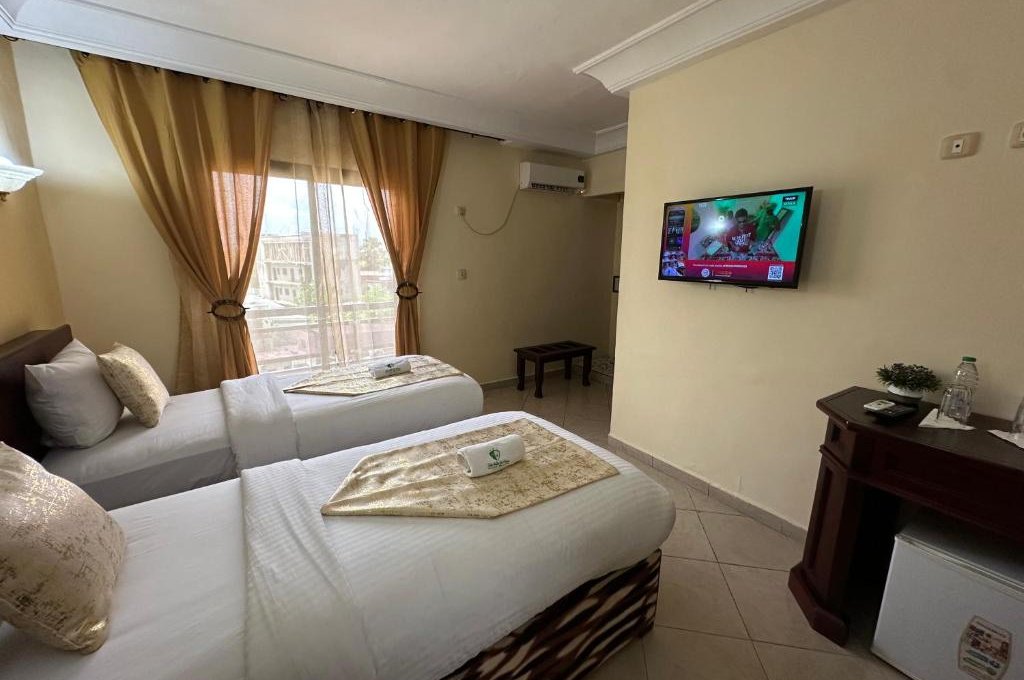Deluxe Twin Room