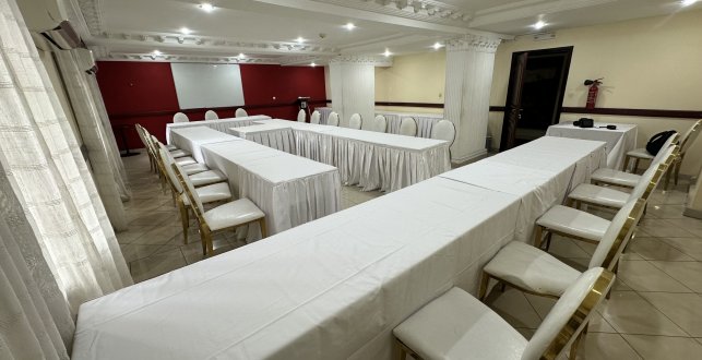 Hotel Vallée Des Princes