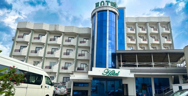 Hotel Vallée Des Princes