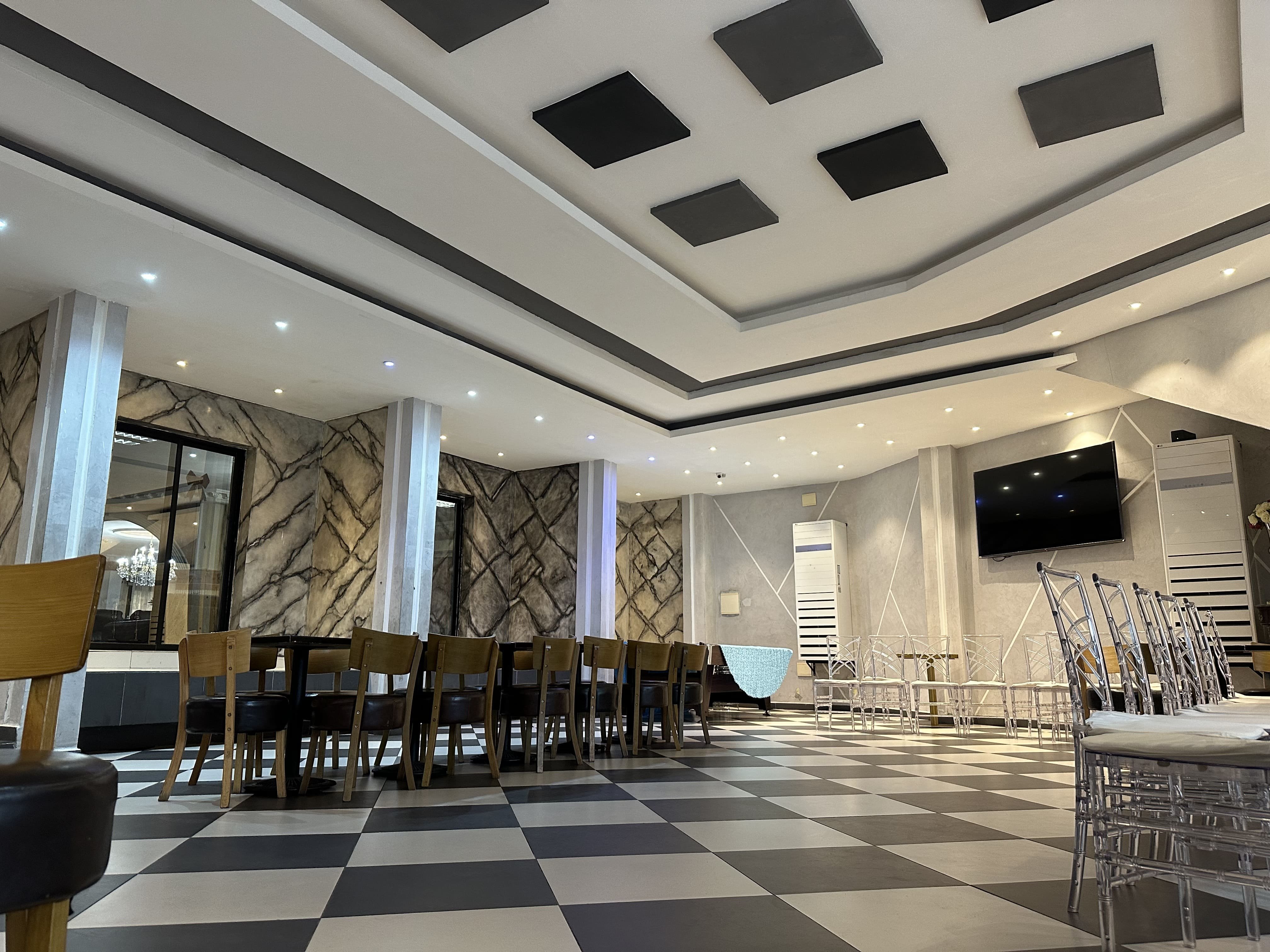 Hotel Vallée Des Princes