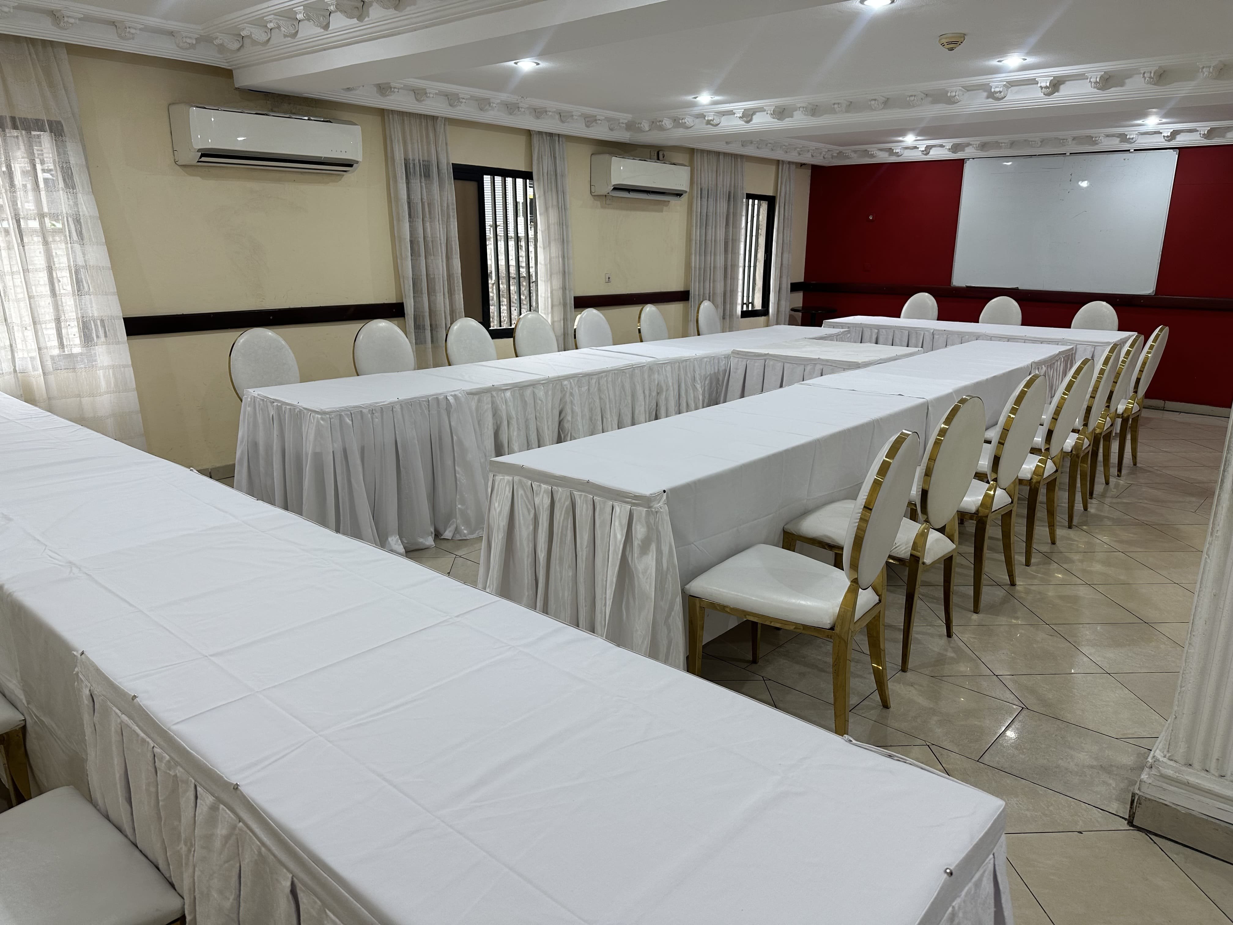 Hotel Vallée Des Princes