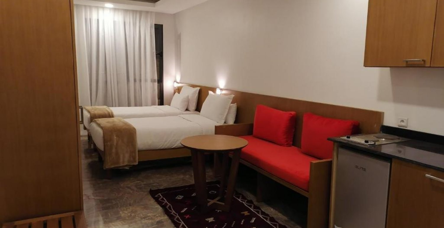 Studio with Twin Beds - 3