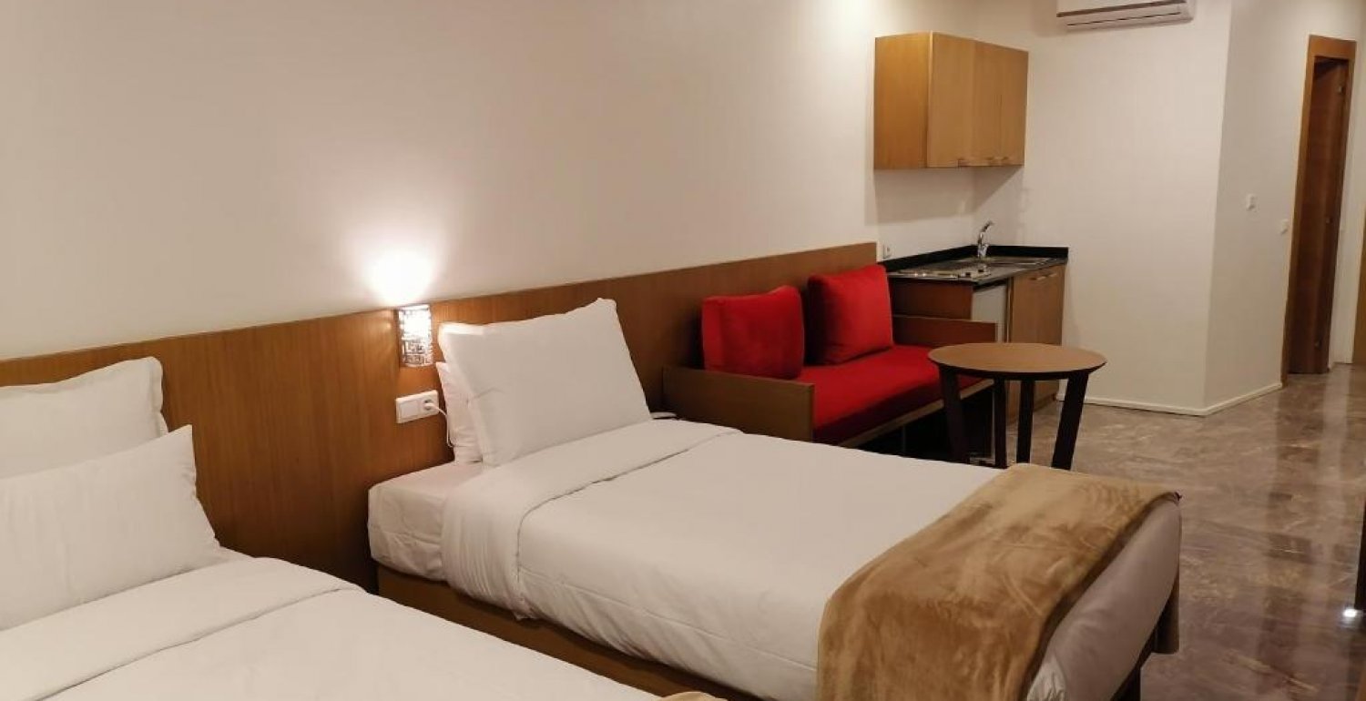 Studio with Twin Beds - 1
