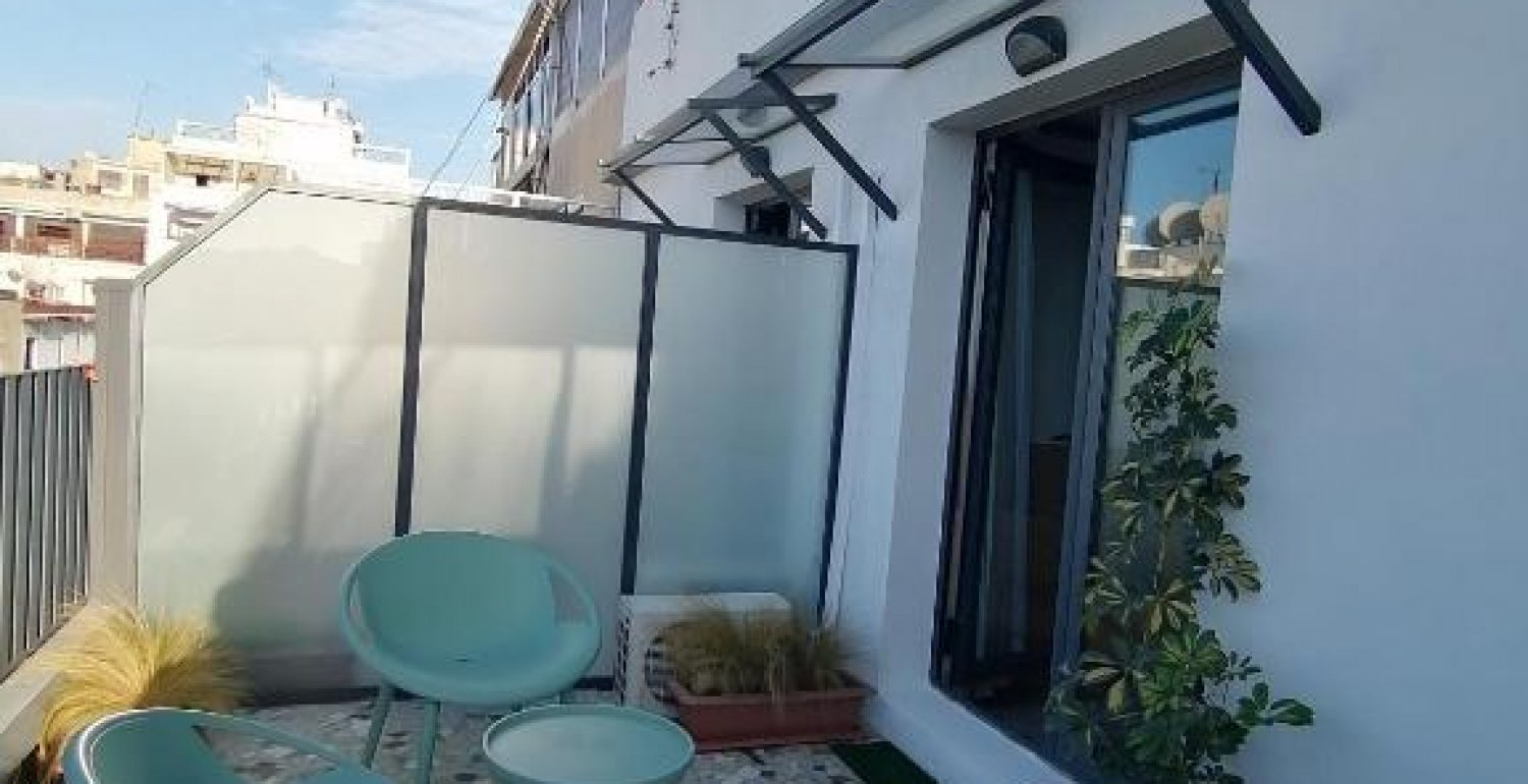 Studio with Terrace - 10