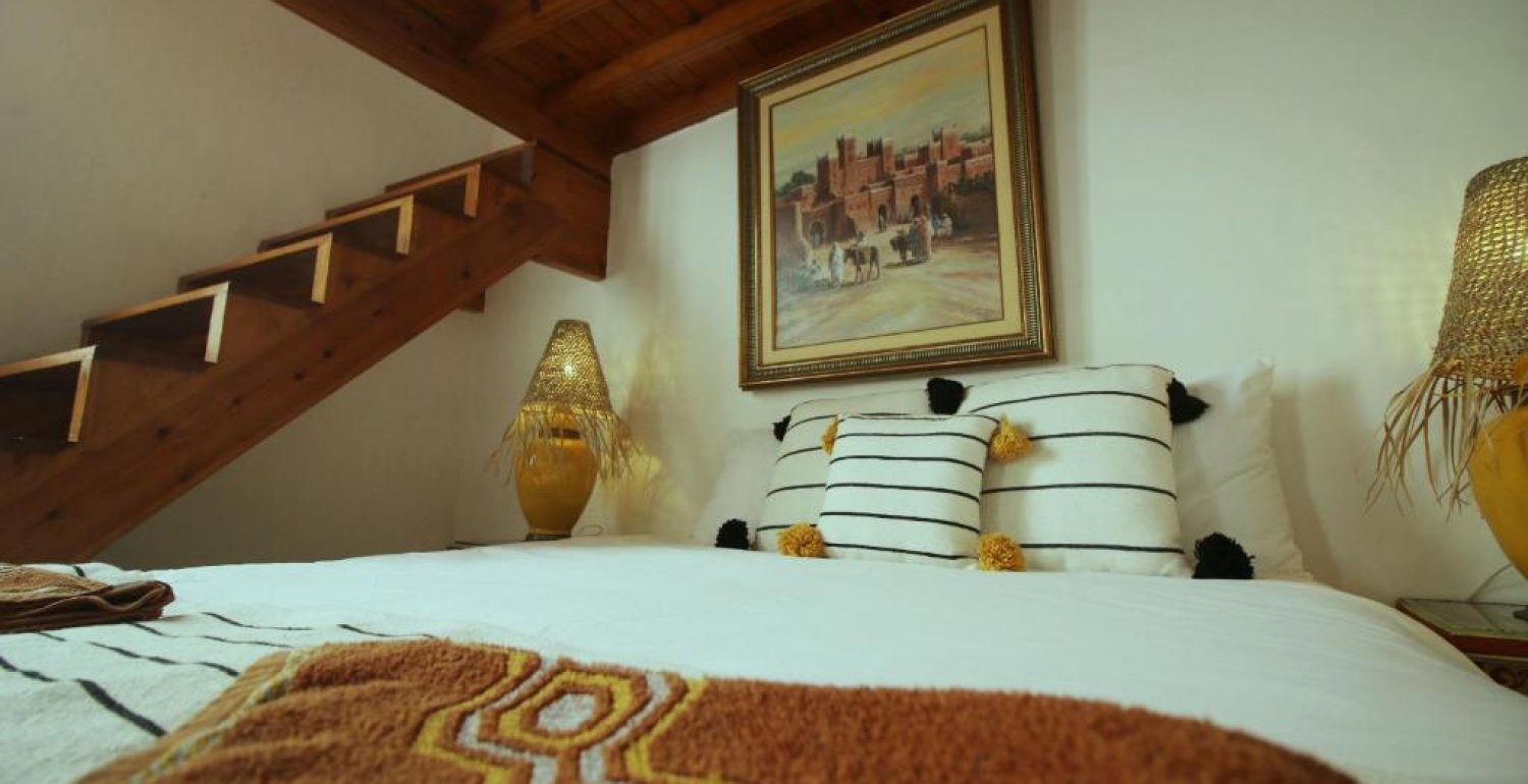 Deluxe King Suite - 15