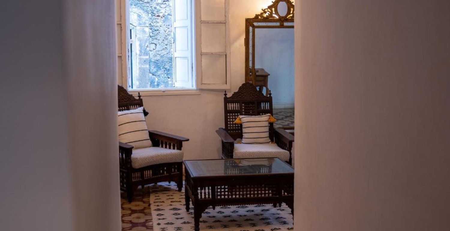 Deluxe King Suite - 5