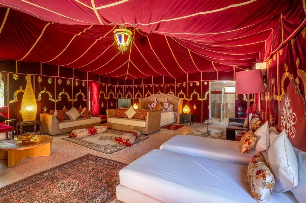 Deluxe Family Suite