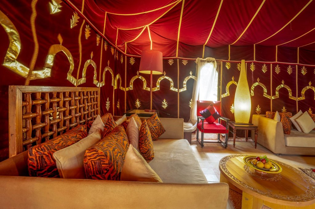 Deluxe Family Suite