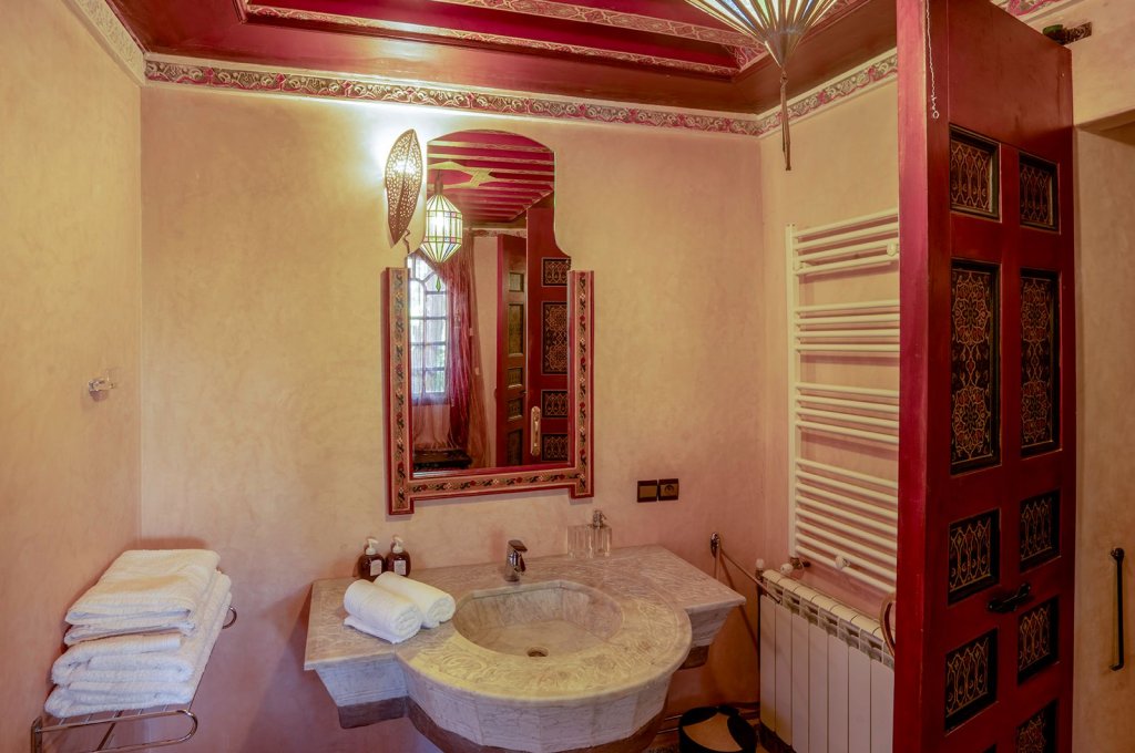 Deluxe Family Suite