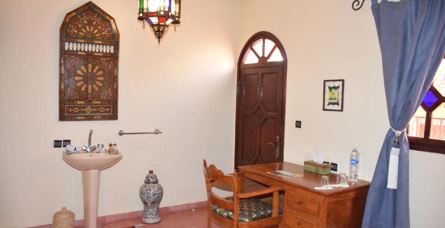 Family Room with Garden View - 2