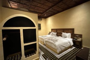 Dvoulůžkový pokoj s oddělenými postelemi a vlastní koupelnou