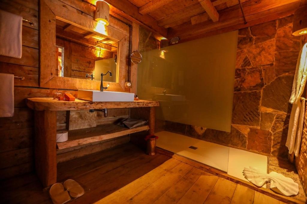 King Room with Lake View