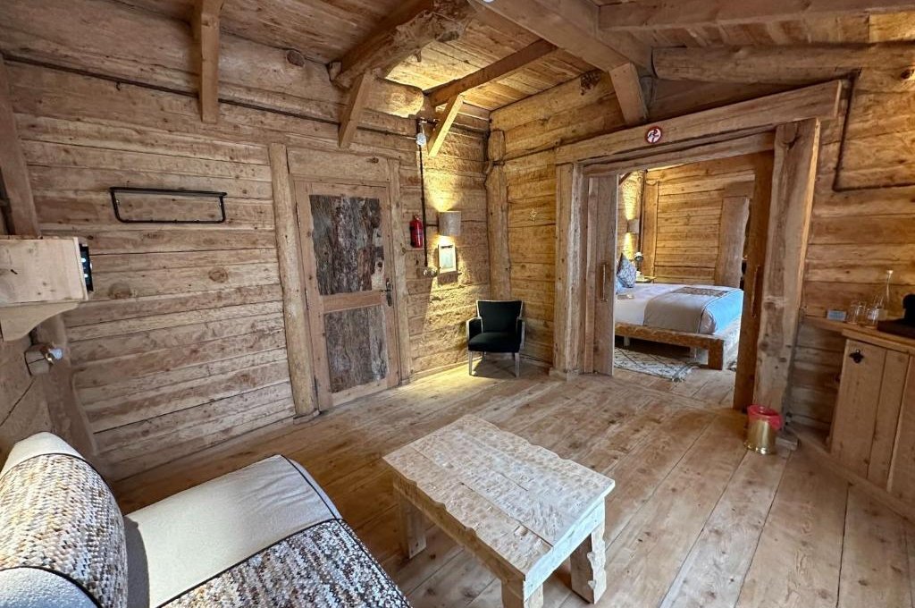 Suite with Lake View