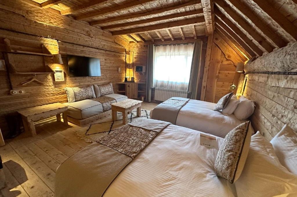 Twin Room with Lake View