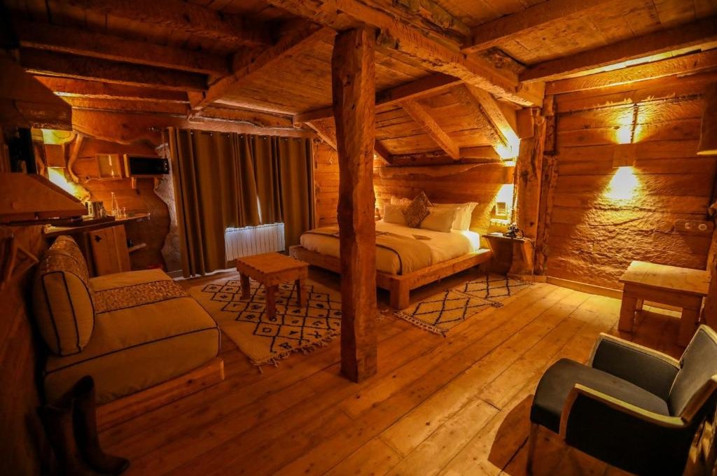 King Room with Lake View