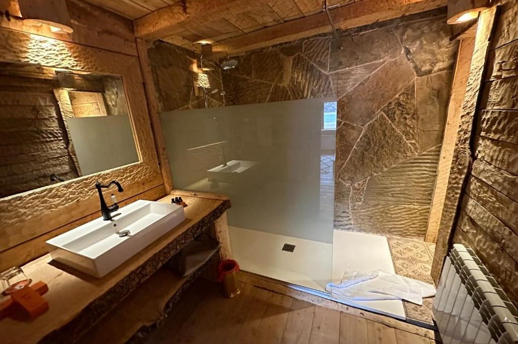 King Room with Lake View