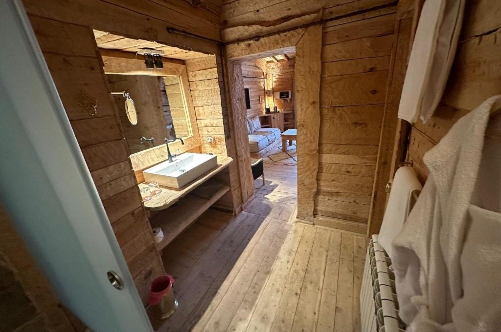 Twin Room with Lake View