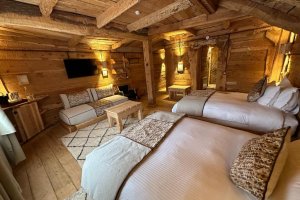 Twin Room with Mountain View