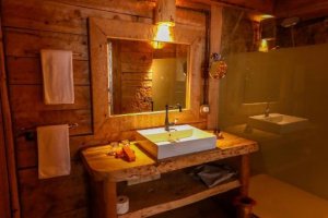 King Suite with Spa Bath