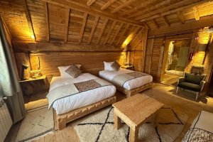 Twin Room with Mountain View