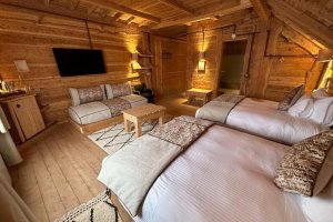 Twin Room with Mountain View