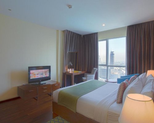 1 Bedroom, King, Burj Khalifa/Fountain View, Smoking