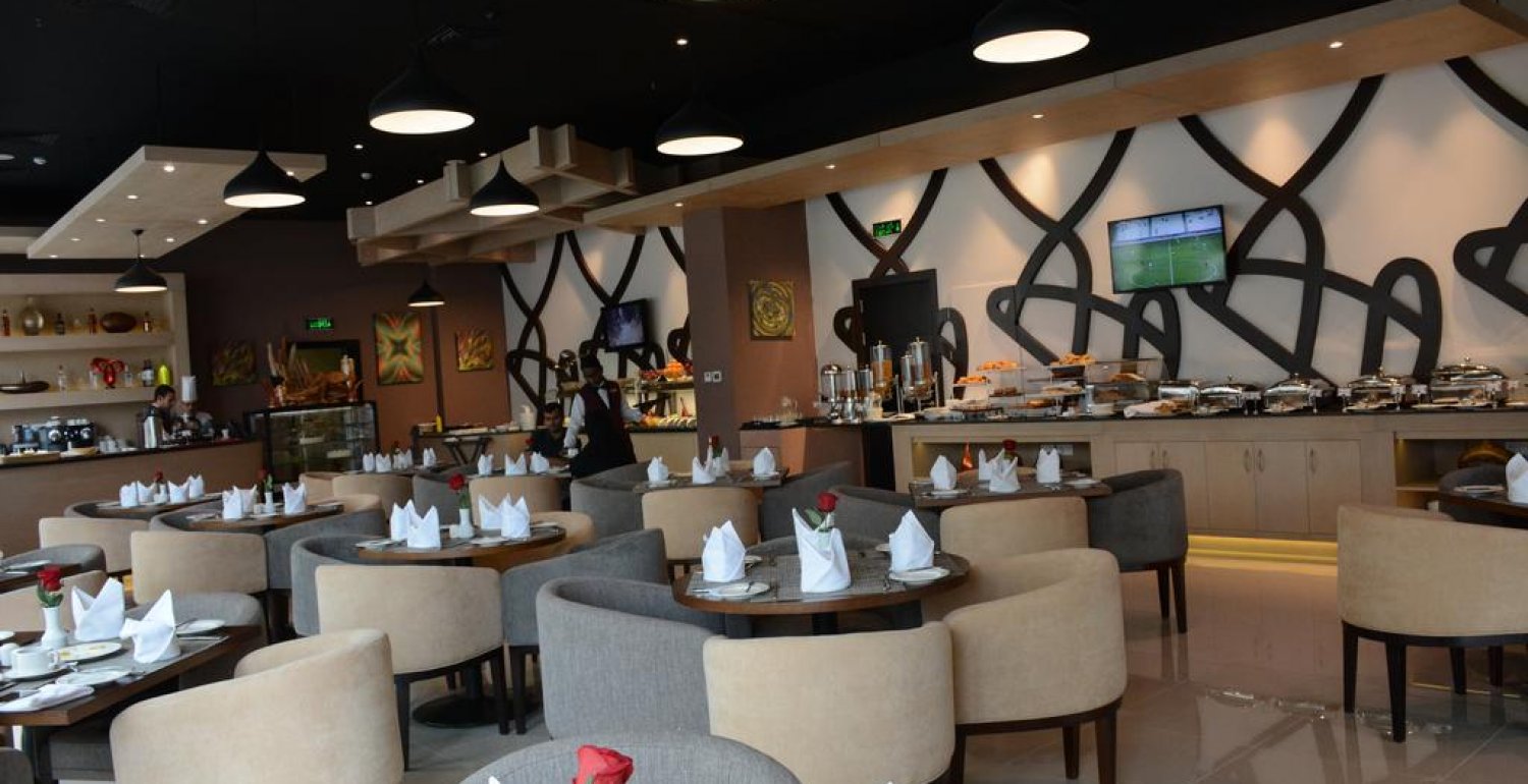 Gulf Suites Hotel Amwaj