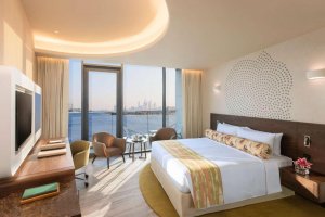 Deluxe Room with Balcony and Sea View