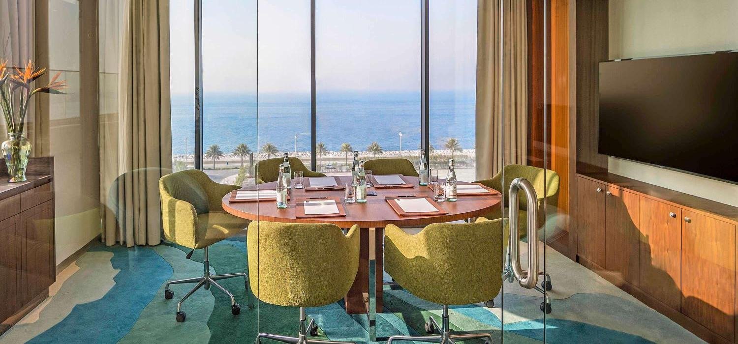 The Retreat Palm Dubai MGallery by Sofitel