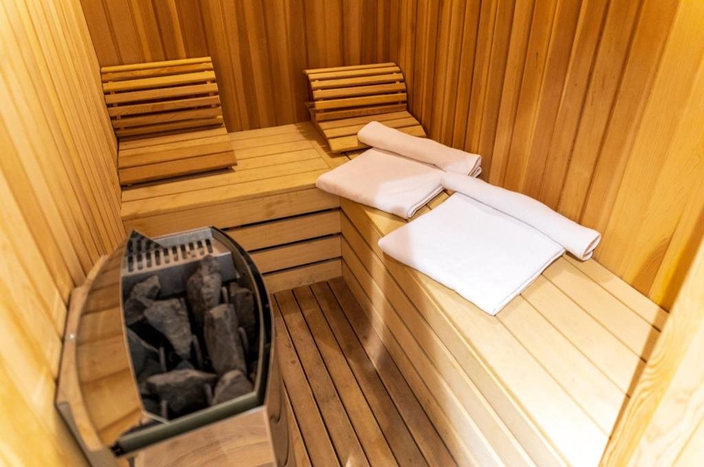 Suite with Sauna