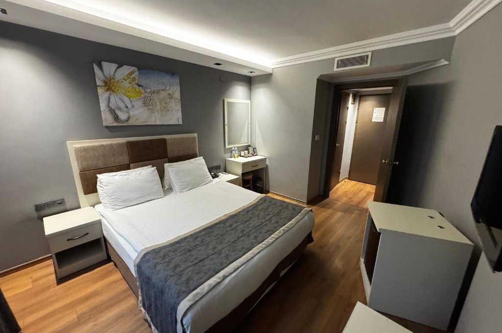 Suite with Sauna