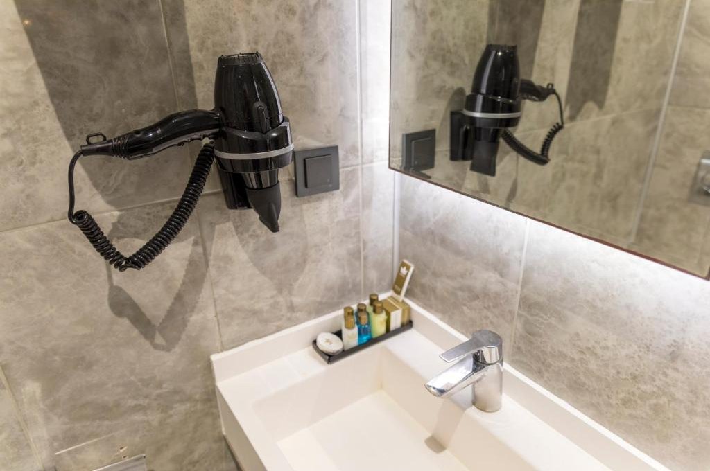 Junior Suite with Garden View