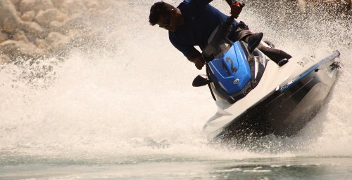 JET SKIS