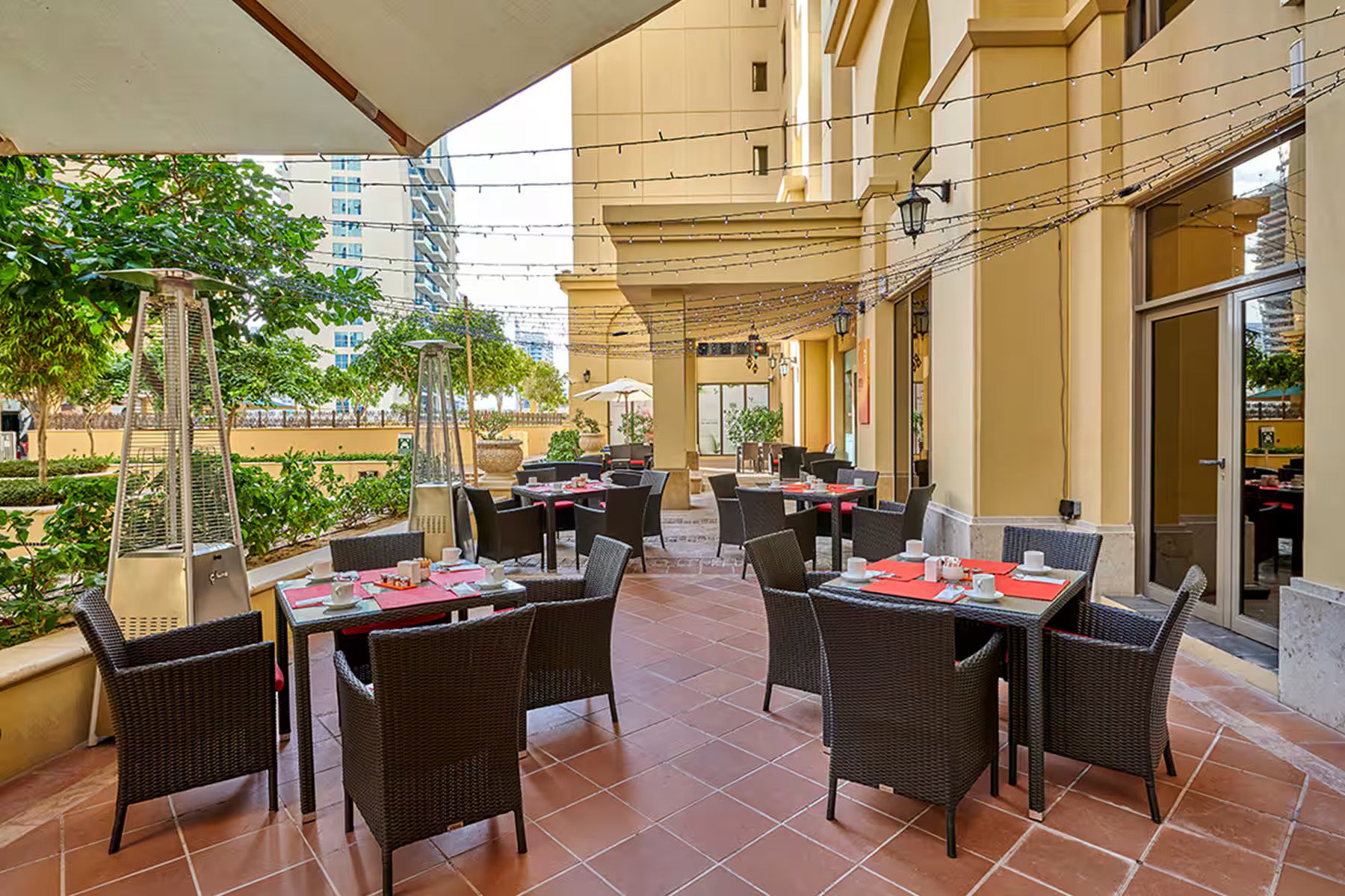 Ramada Hotel, Suites and Apartments by Wyndham Dubai JBR