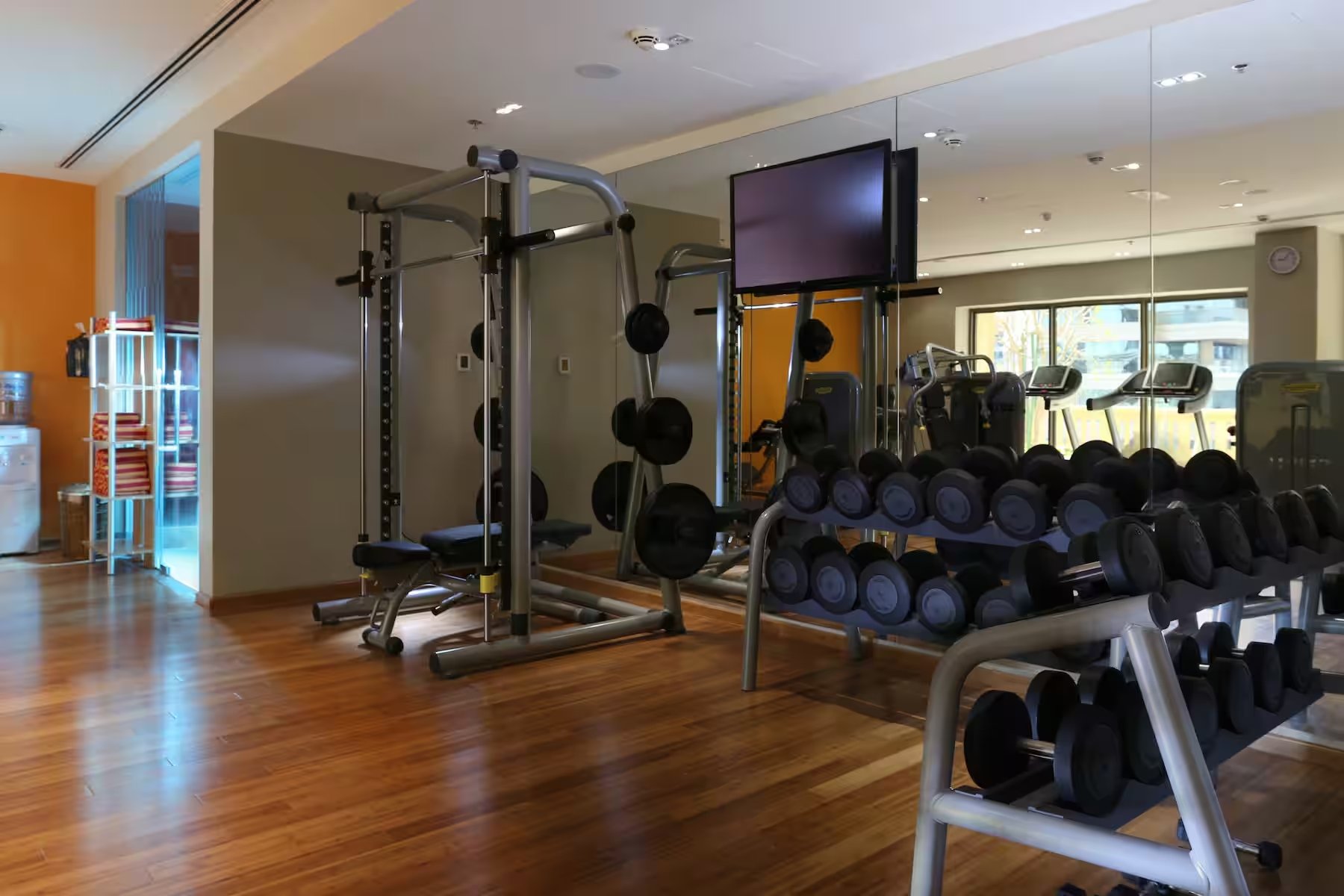 Ramada Hotel, Suites and Apartments by Wyndham Dubai JBR