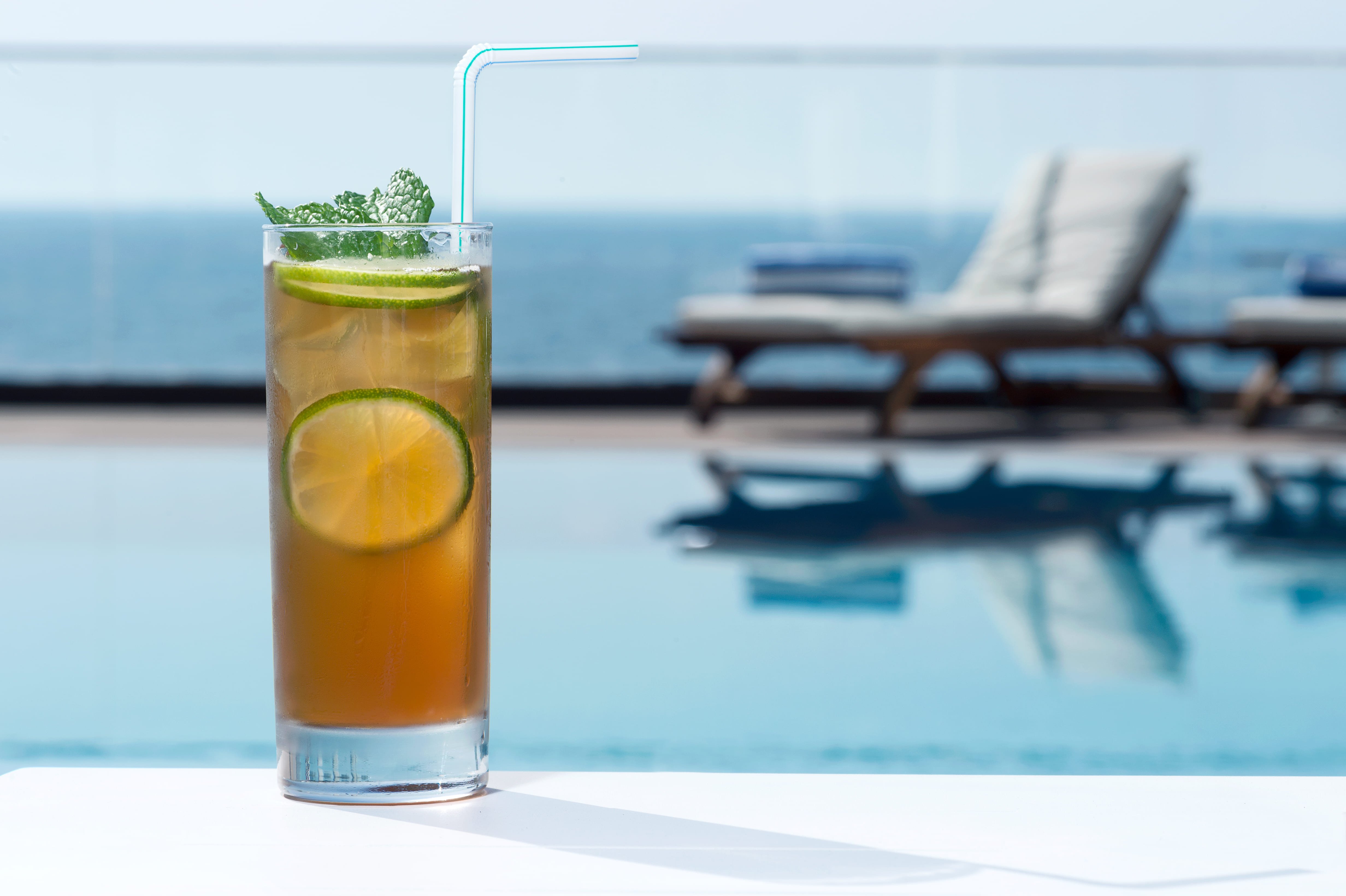 Wyndham Garden Ajman Corniche 
